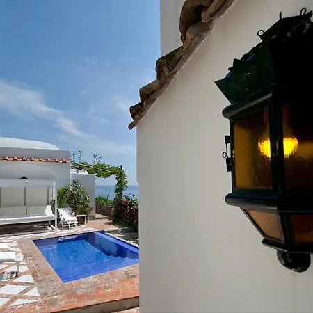 Arienzo Sleeps 6 Pool Air Con Wifi Vila *